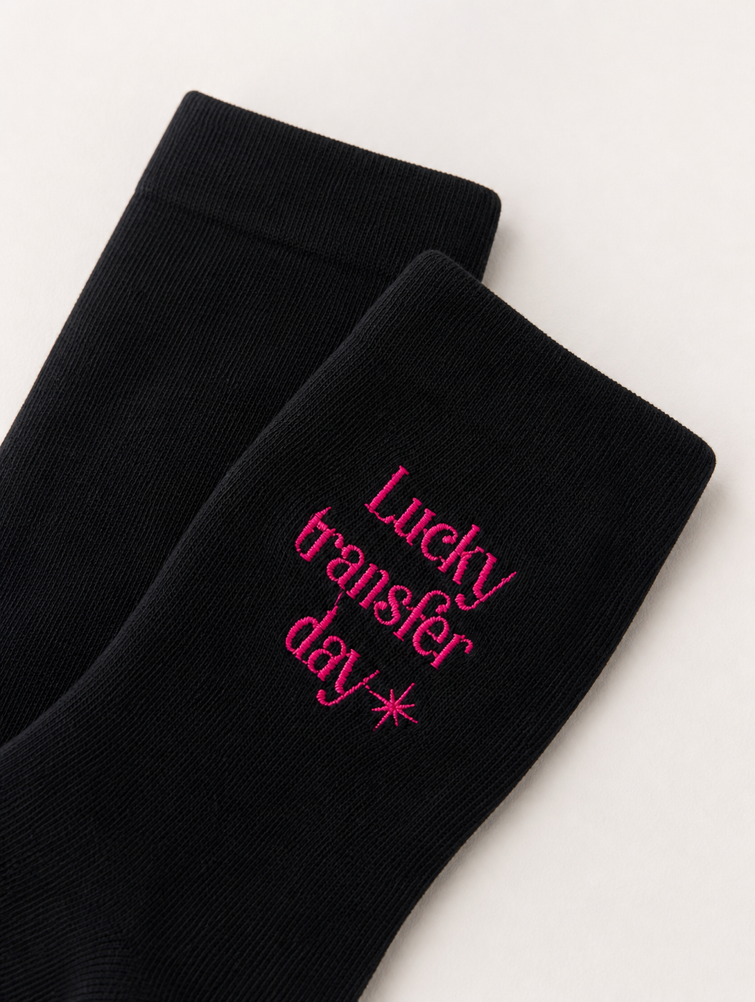 Calcetas "Lucky Transfer Day" color negro