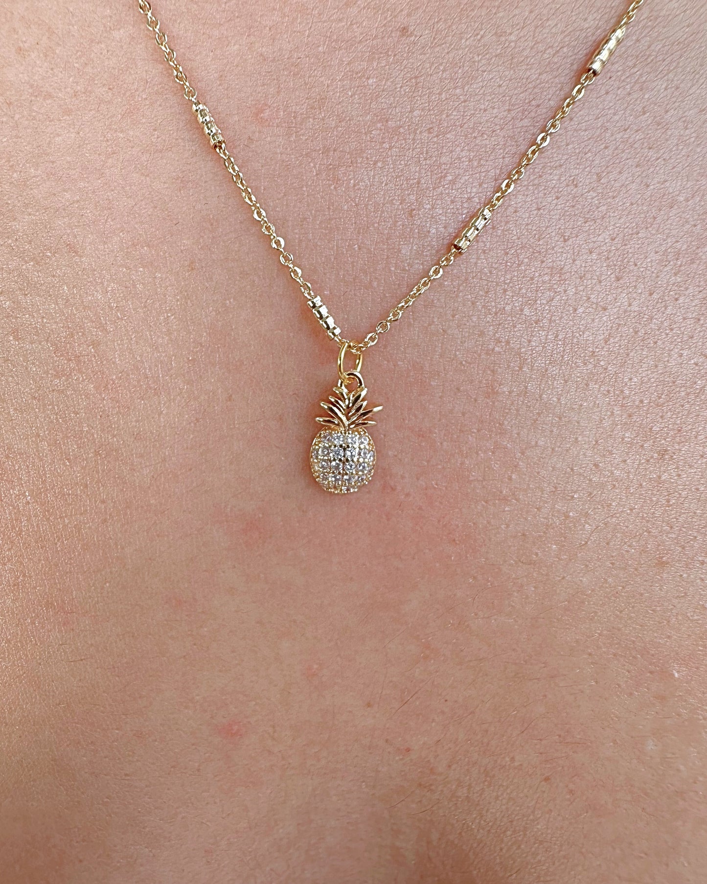 Collar Piña mini
